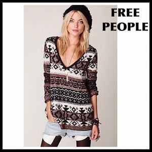FREE PEOPLE PULLOVER V-NECK A-LINE SWEATER